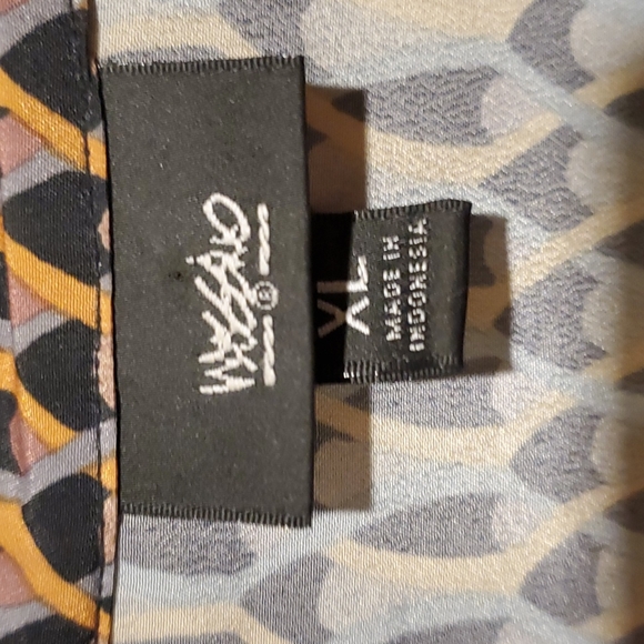 Mossimo ladies top - Picture 2 of 5